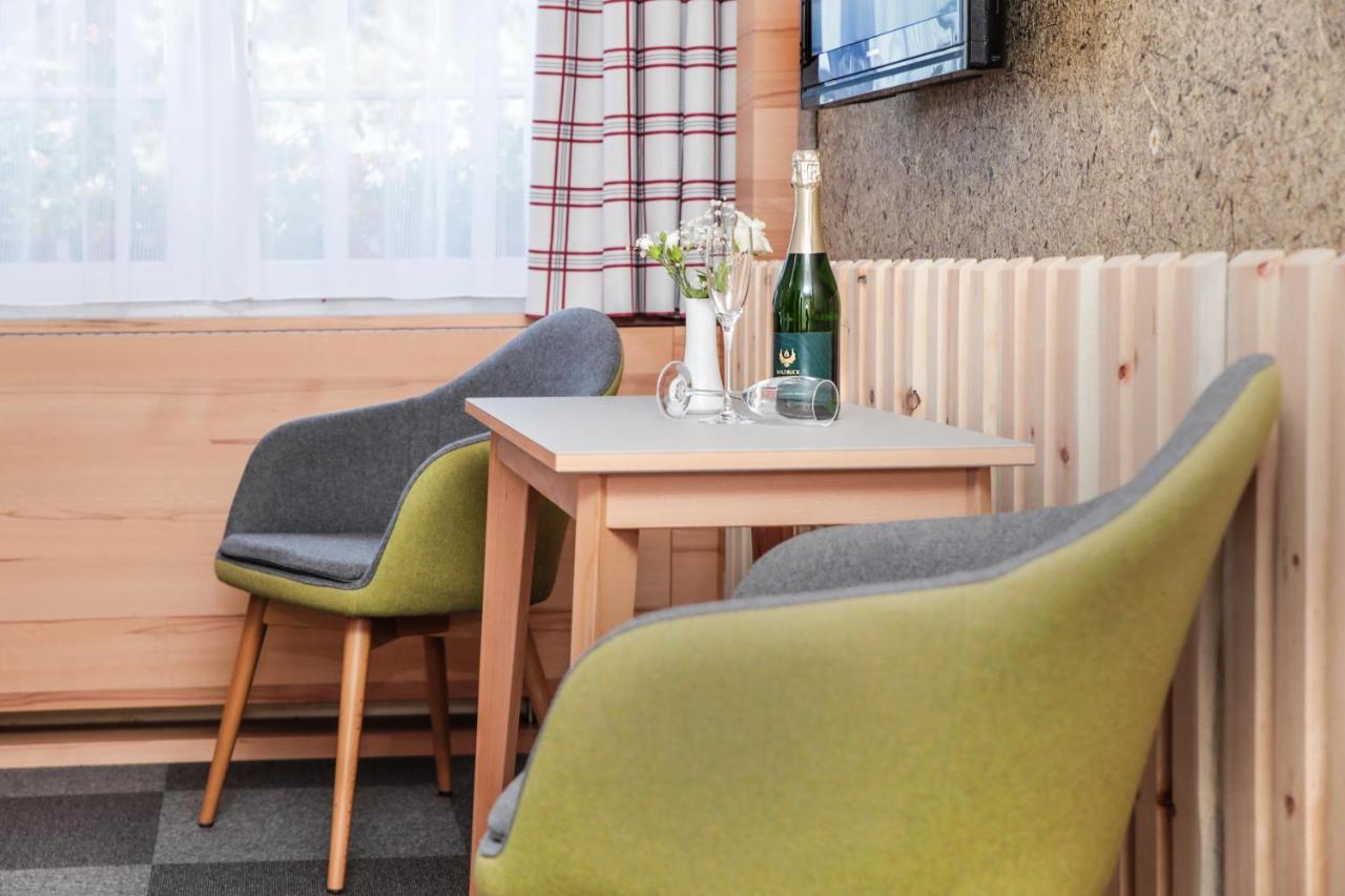 Hotel & Restaurant Waldblick بولسنيتز المظهر الخارجي الصورة